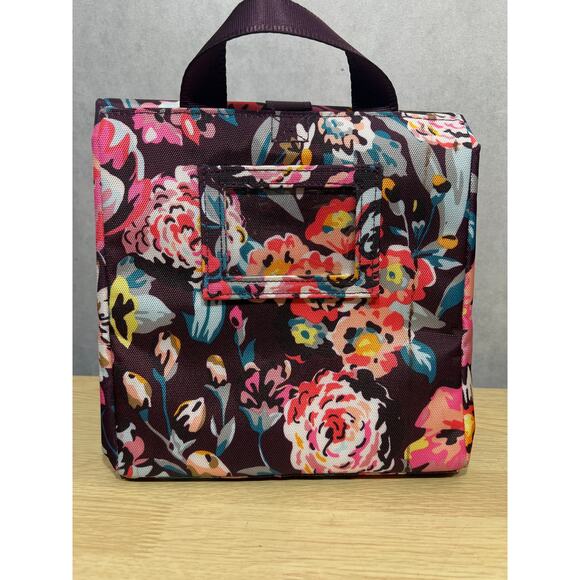 Vera Bradley Lighten Up Lunch Tote in a Floral Pattern NWOT - Picture 4 of 13